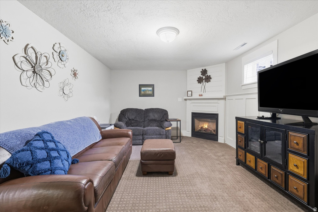 220 E 300 N Hyde Park, UT 84318