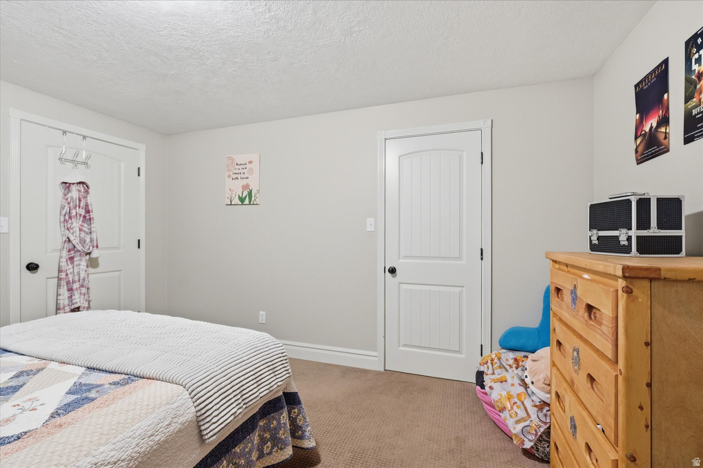 220 E 300 N Hyde Park, UT 84318
