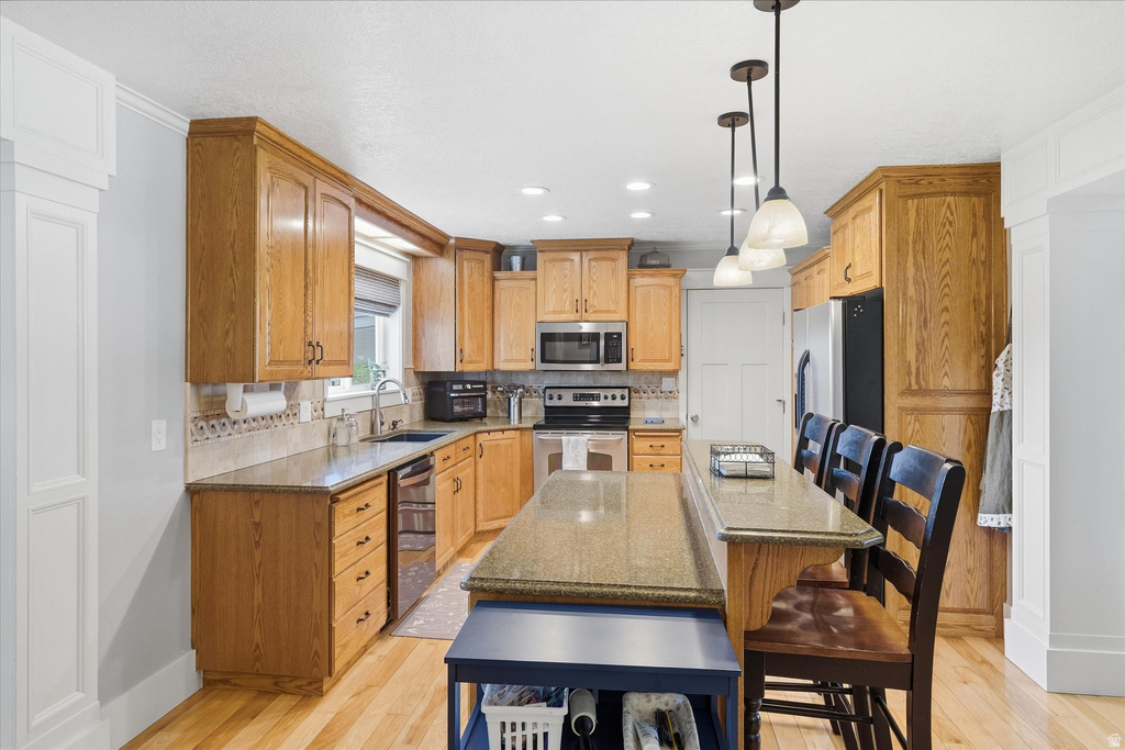 220 E 300 N Hyde Park, UT 84318