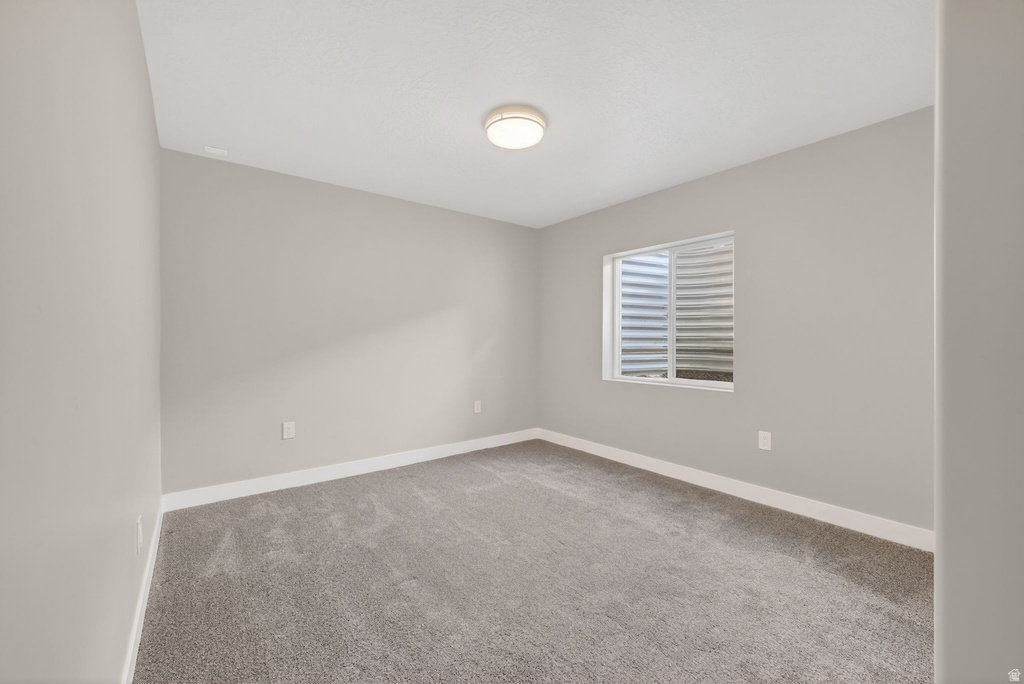 565 E 3375 N Lehi, UT 84043
