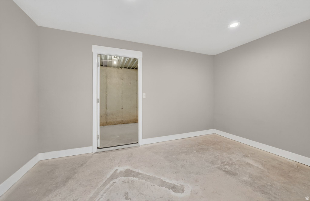 565 E 3375 N Lehi, UT 84043