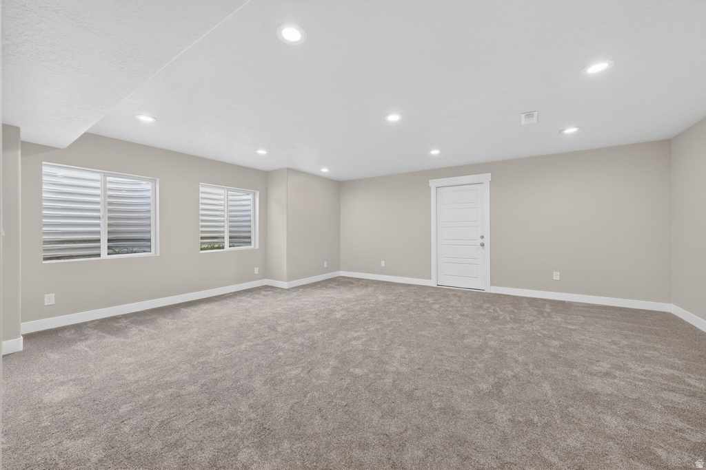 565 E 3375 N Lehi, UT 84043