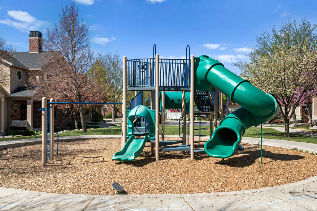 258 E TOPSPIN WAY Lehi, UT 84043