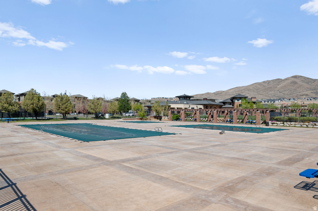 258 E TOPSPIN WAY Lehi, UT 84043