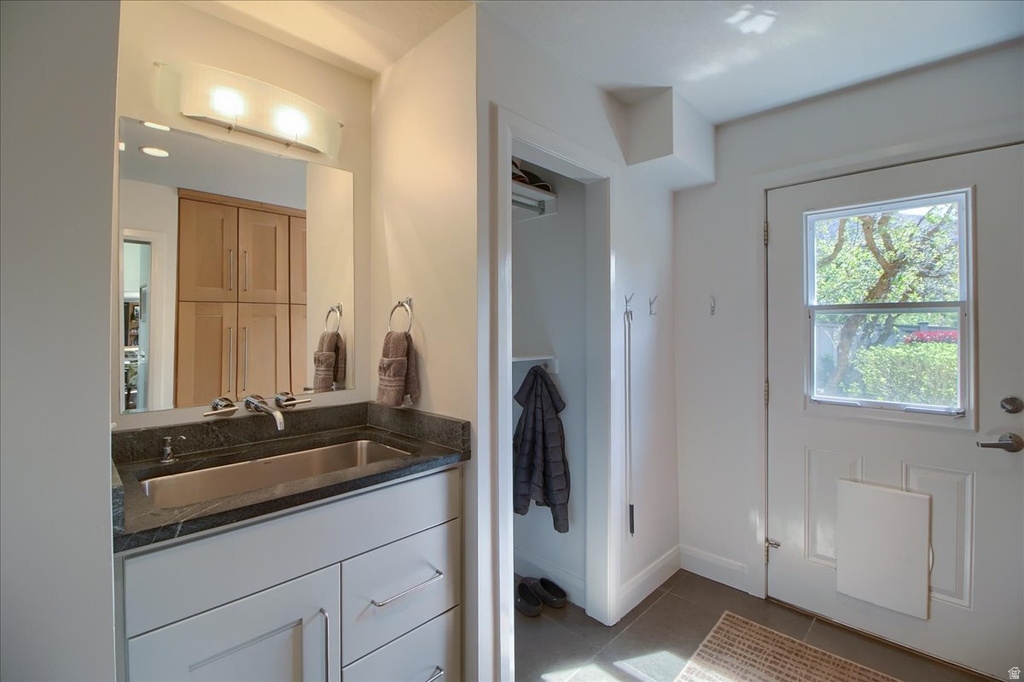 4 CHERRYWOODS LN Sandy, UT 84092