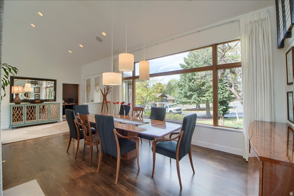 4 CHERRYWOODS LN Sandy, UT 84092