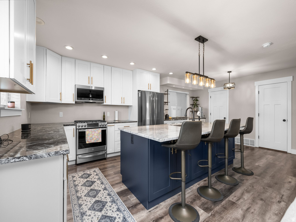 35 E WATER LN Vineyard, UT 84059