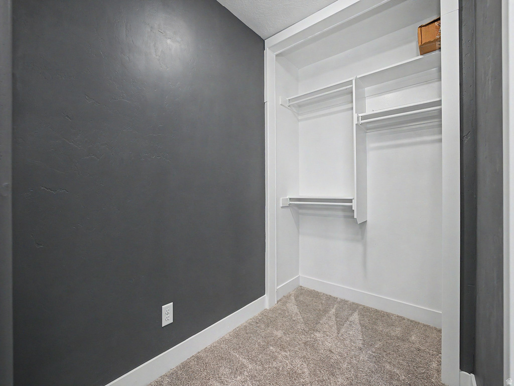 35 E WATER LN Vineyard, UT 84059