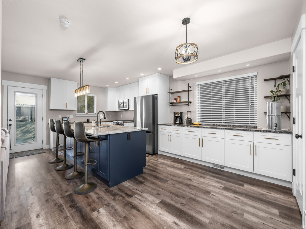 35 E WATER LN Vineyard, UT 84059