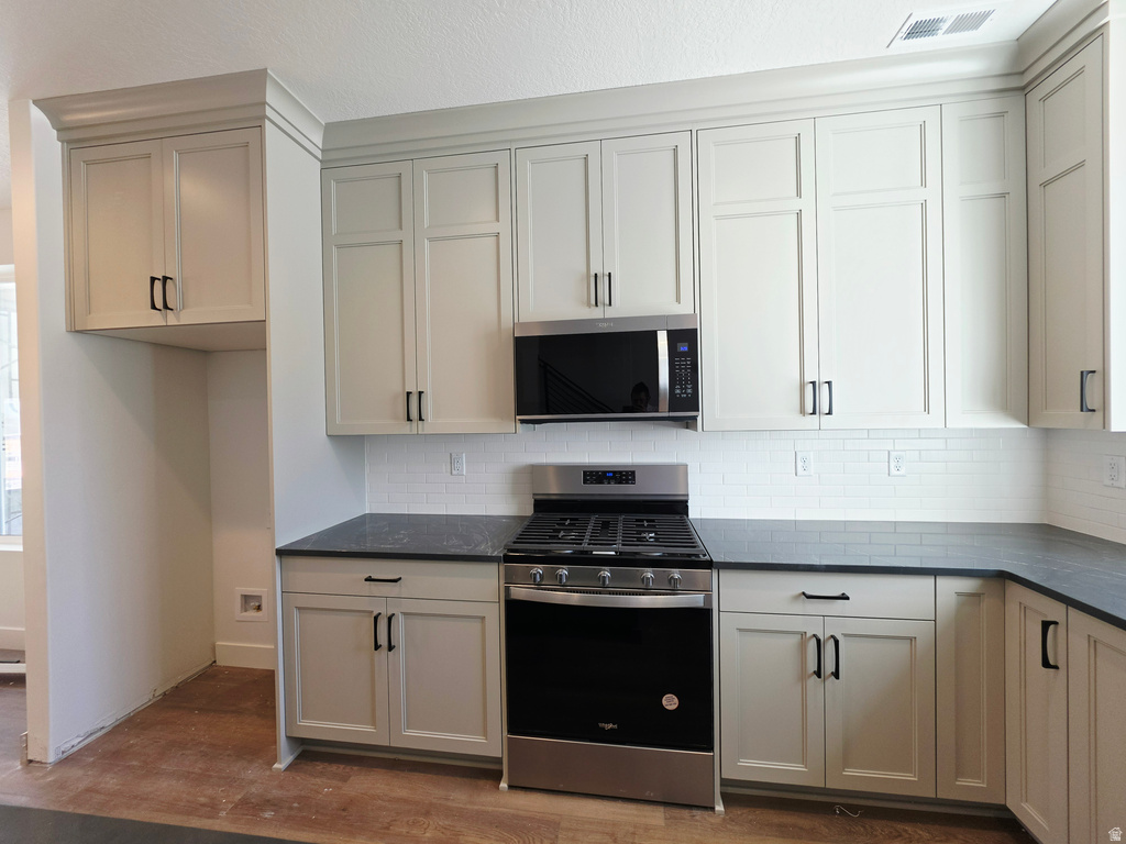 2948 N ABERDEEN DR #230 Plain City, UT 84404