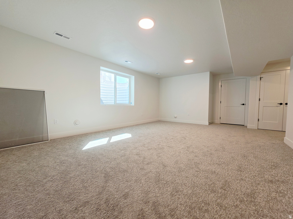 2948 N ABERDEEN DR #230 Plain City, UT 84404