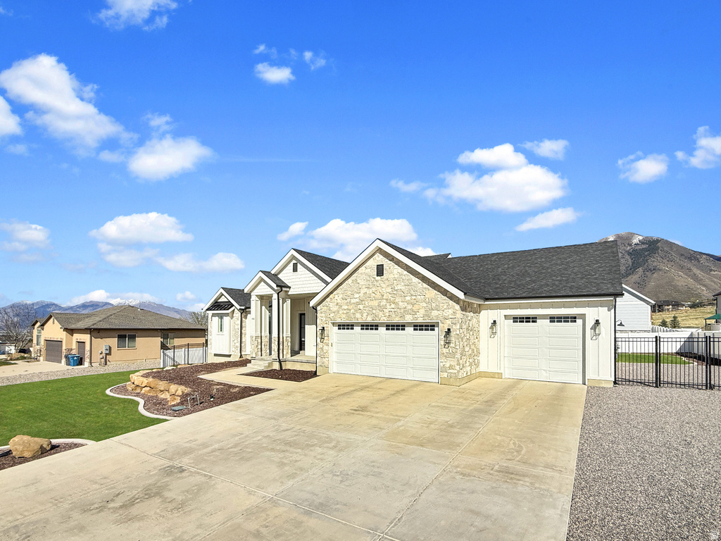 916 N ROCKY MOUNTAIN WAY Elk Ridge, UT 84651