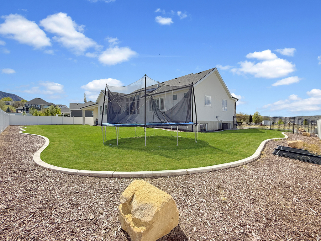 916 N ROCKY MOUNTAIN WAY Elk Ridge, UT 84651