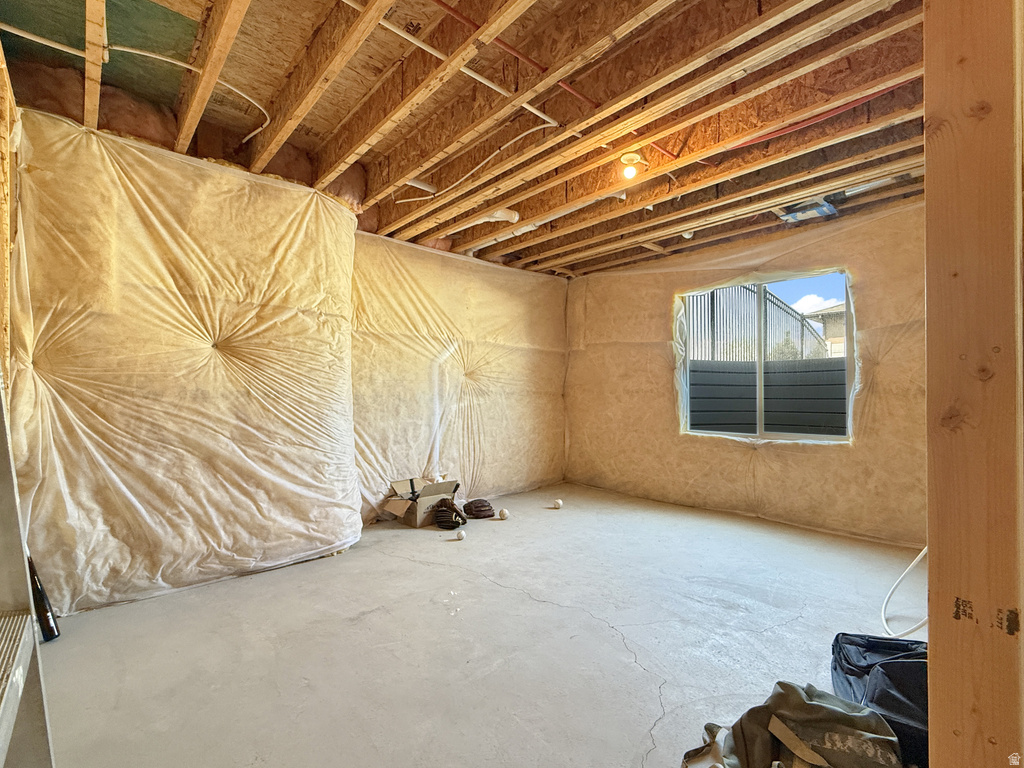 916 N ROCKY MOUNTAIN WAY Elk Ridge, UT 84651