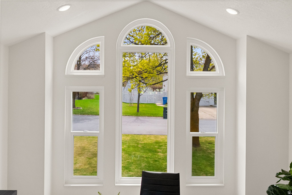 368 SPRING CREEK ROAD RD Providence, UT 84332