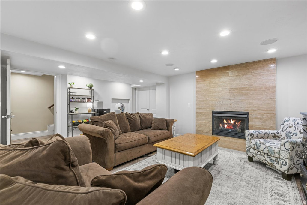 455 E 900 S Centerville, UT 84014