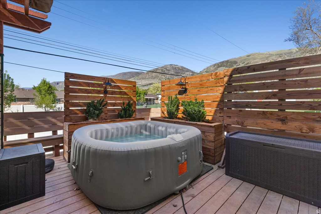 455 E 900 S Centerville, UT 84014