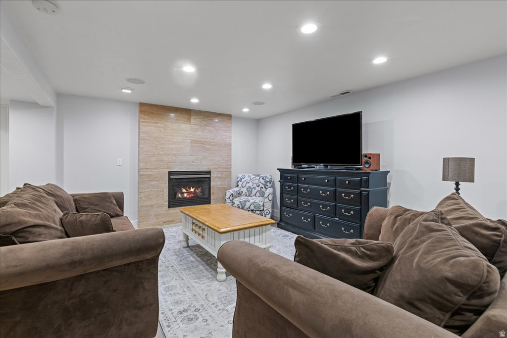 455 E 900 S Centerville, UT 84014