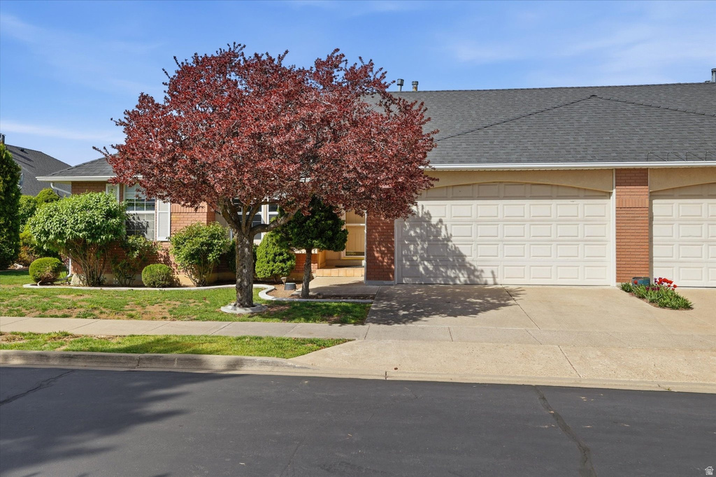 5371 S 600 E South Ogden, UT 84405