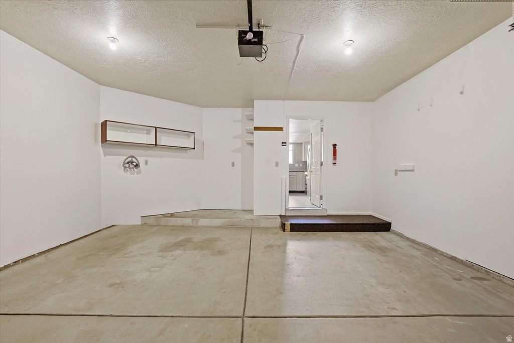 5371 S 600 E South Ogden, UT 84405