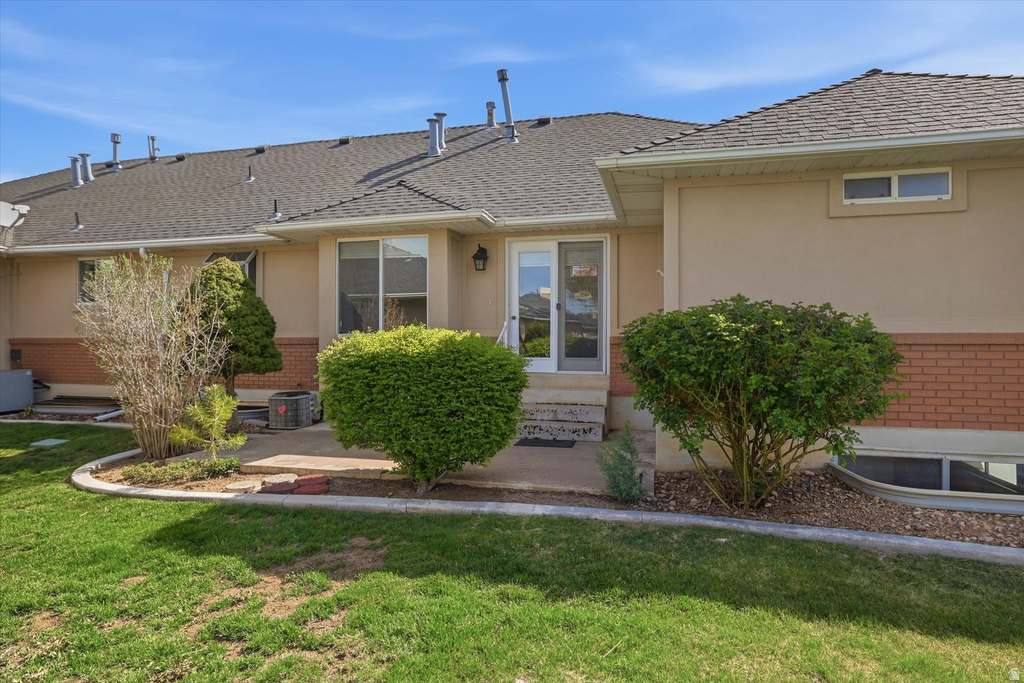 5371 S 600 E South Ogden, UT 84405