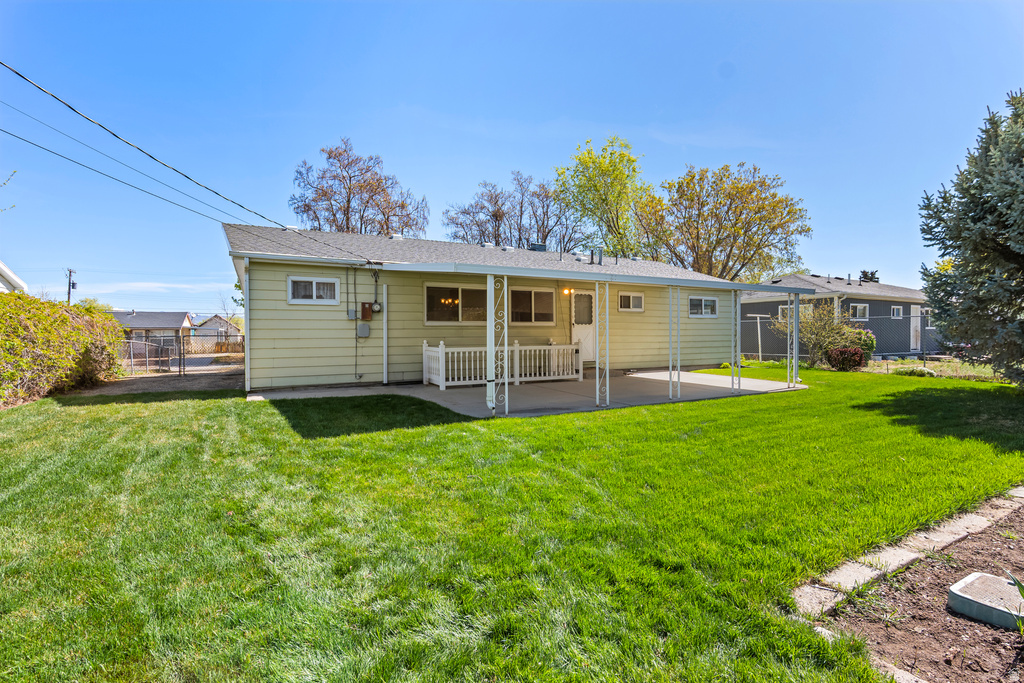 5170 S CHARLOTTE AVE Kearns, UT 84118