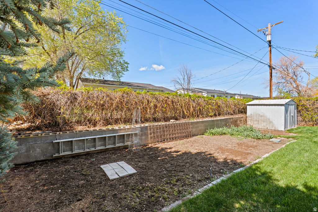 5170 S CHARLOTTE AVE Kearns, UT 84118