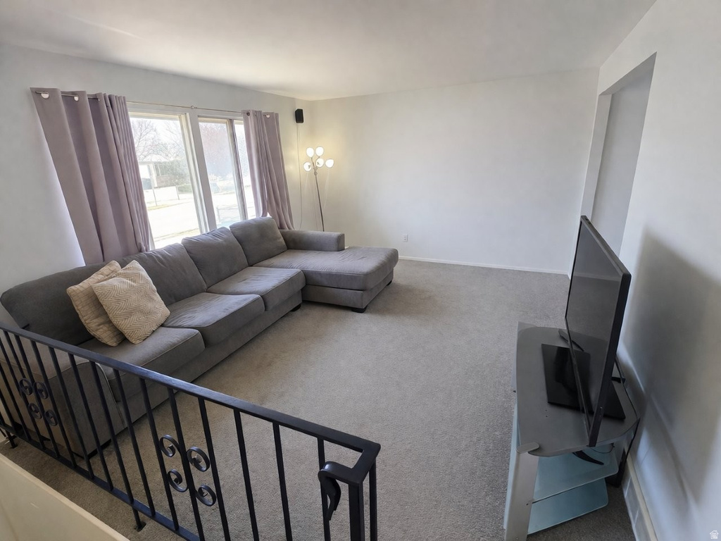 8738 S 3780 W West Jordan, UT 84088