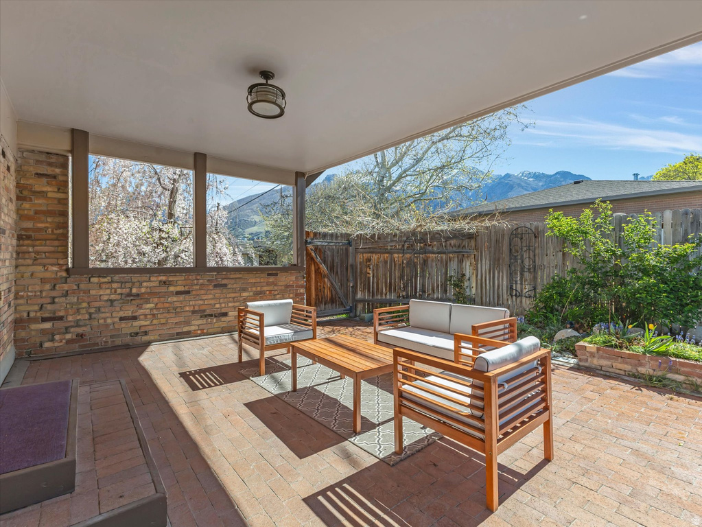 8628 S MOUNT MAJESTIC RD Sandy, UT 84093