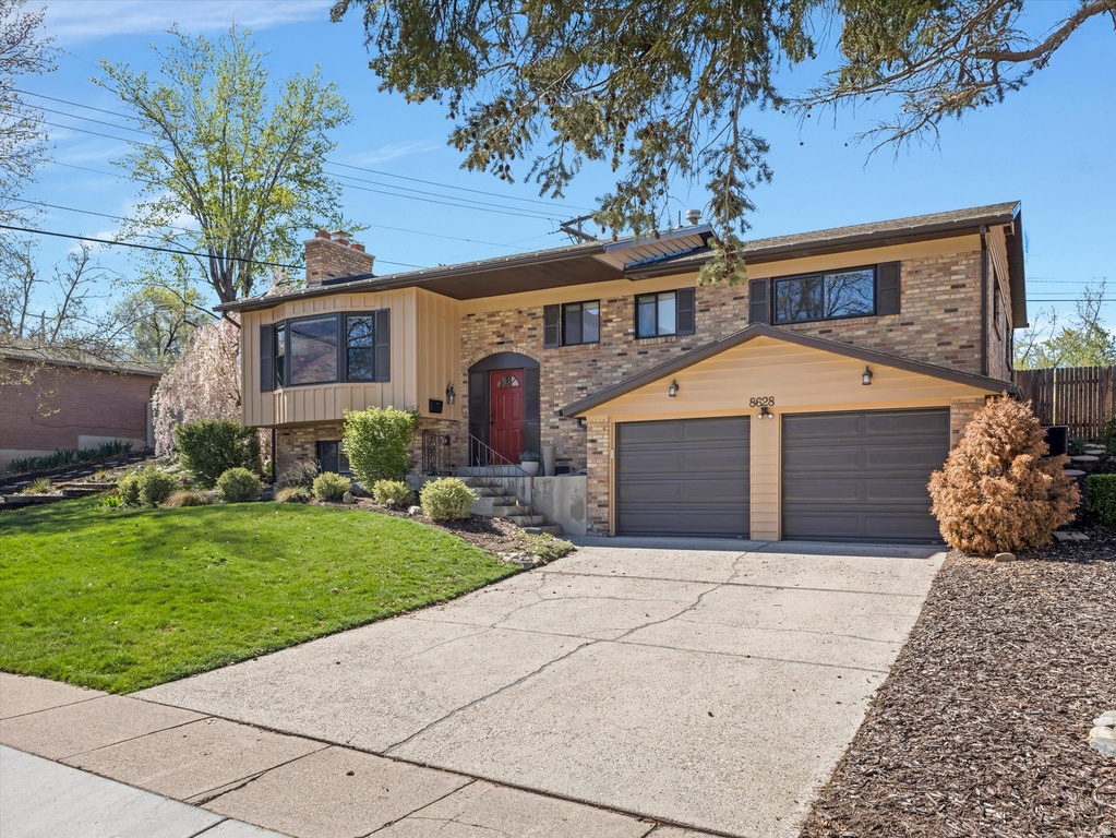 8628 S MOUNT MAJESTIC RD Sandy, UT 84093