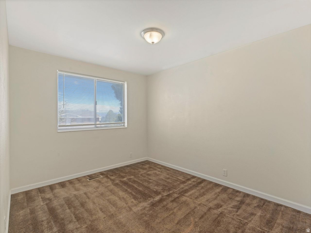 5089 W HIGHWOOD DR Kearns, UT 84118