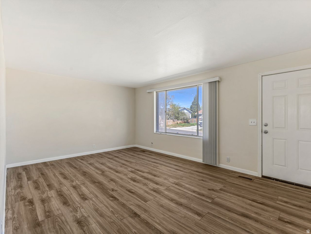 5089 W HIGHWOOD DR Kearns, UT 84118