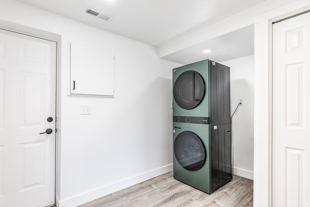 10251 S 535 E Sandy, UT 84070