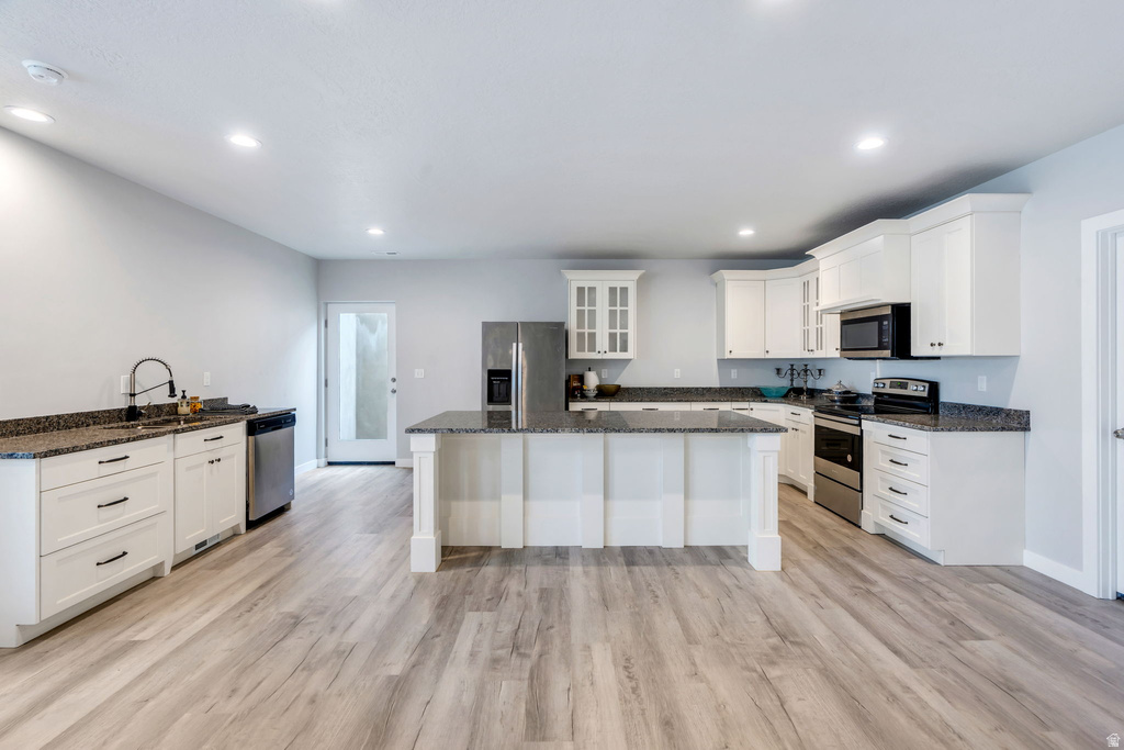 4867 N CANAAN PEAK DR Eagle Mountain, UT 84005