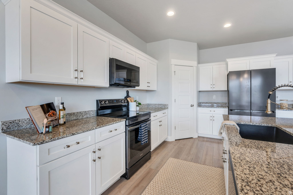 4867 N CANAAN PEAK DR Eagle Mountain, UT 84005