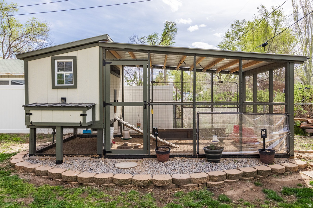 2770 S BUCCANEER DR Magna, UT 84044