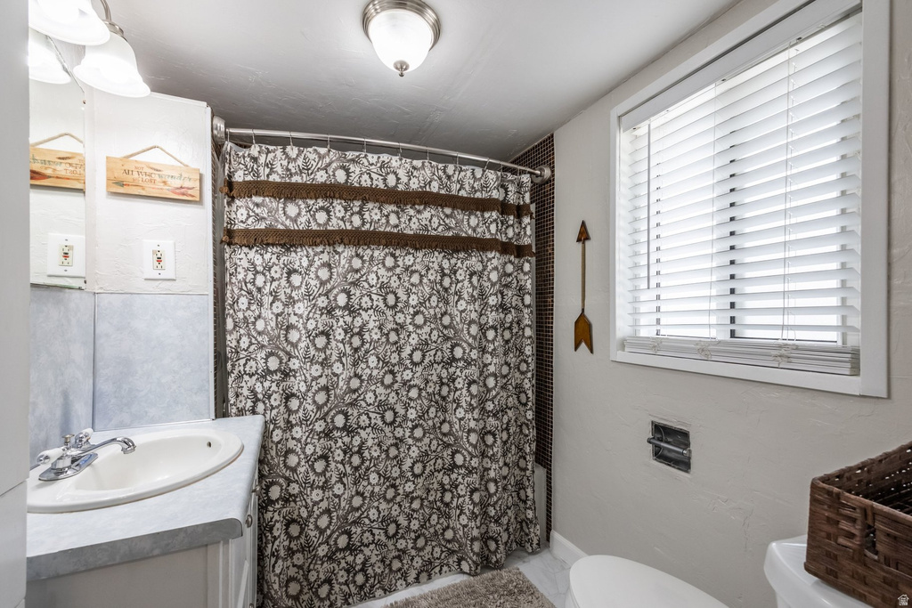 2770 S BUCCANEER DR Magna, UT 84044