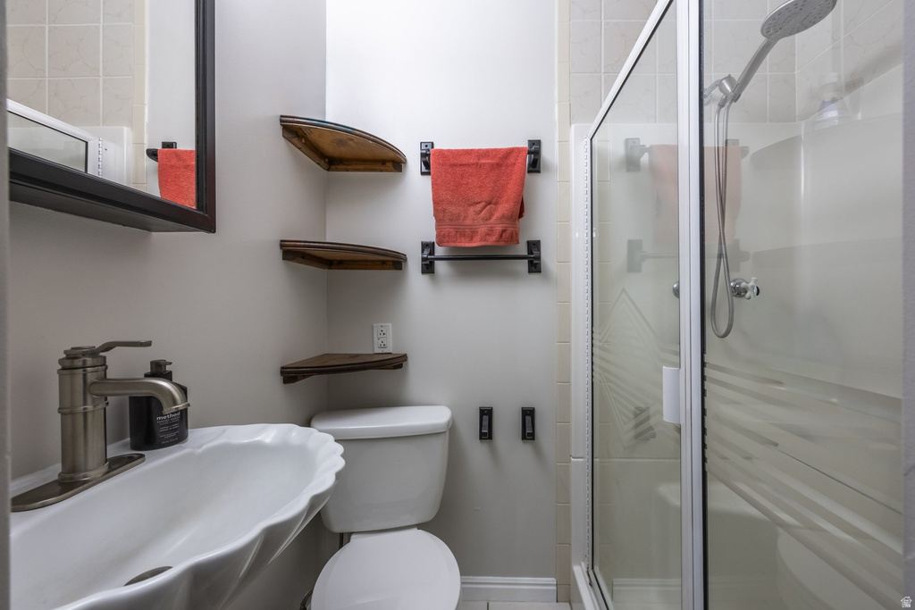 2770 S BUCCANEER DR Magna, UT 84044