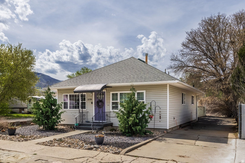 2770 S BUCCANEER DR Magna, UT 84044