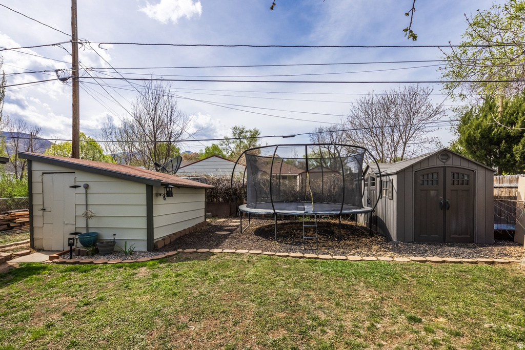 2770 S BUCCANEER DR Magna, UT 84044