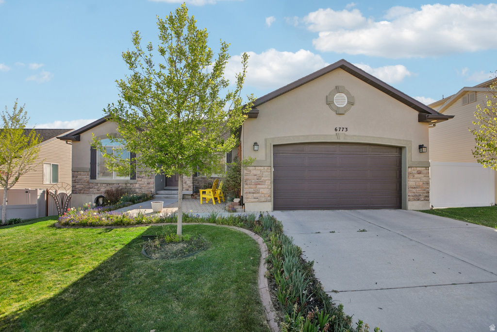 6773 S LIZA LN West Jordan, UT 84081