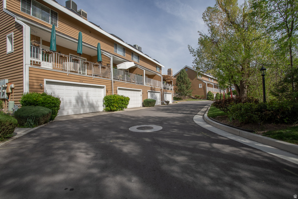 808 E SHADY CREEK PL Millcreek, UT 84106