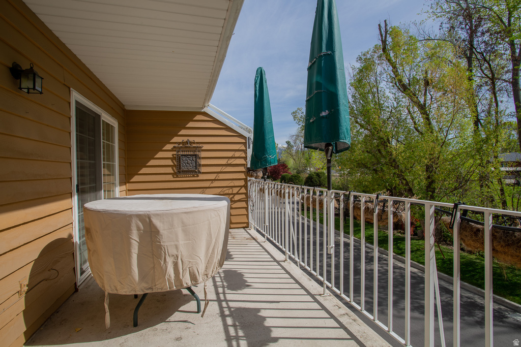 808 E SHADY CREEK PL Millcreek, UT 84106