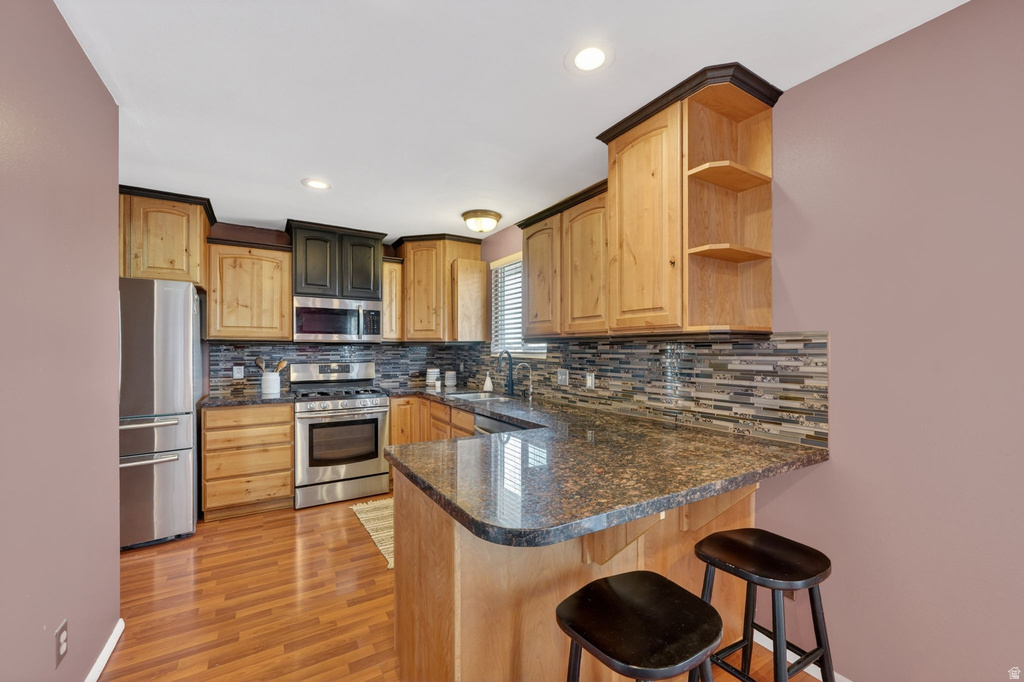 5572 W JEREMIAH DR Kearns, UT 84118