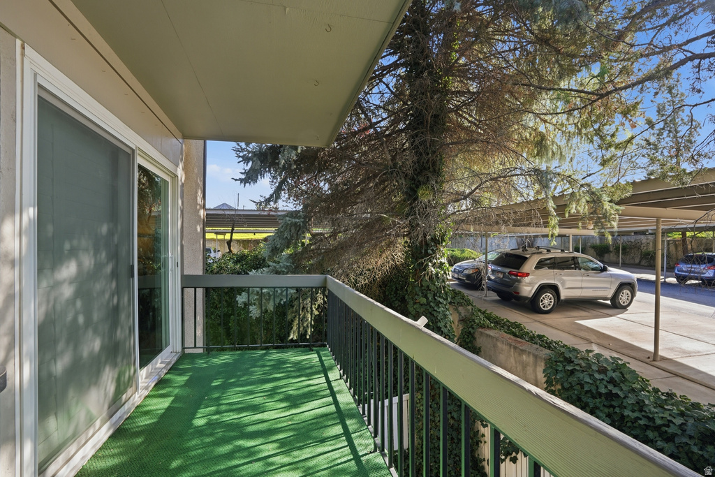 5835 S WATERBURY DR #I Murray, UT 84121