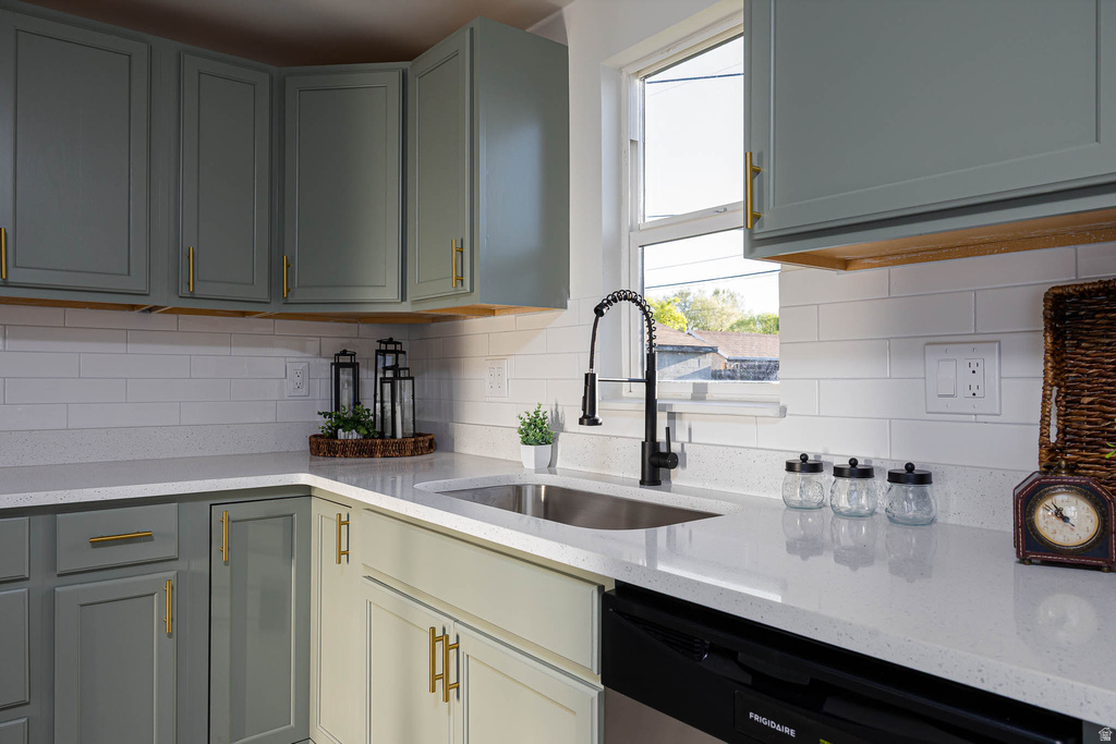 2897 S 3000 W West Valley City, UT 84119