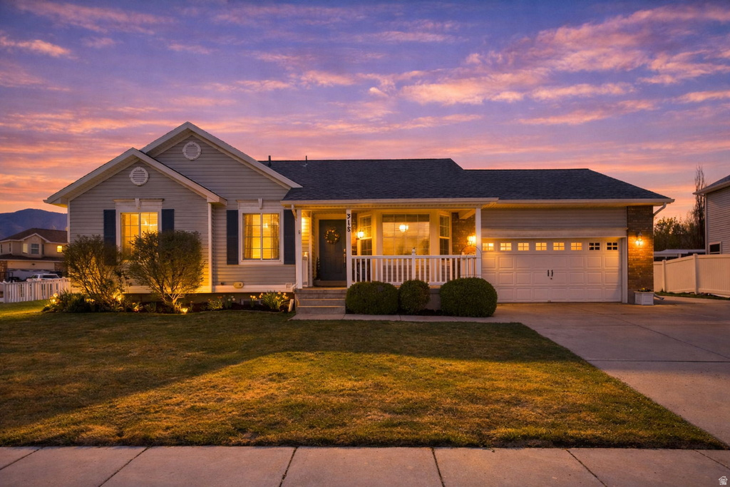 318 S SPYGLASS DR Stansbury Park, UT 84074