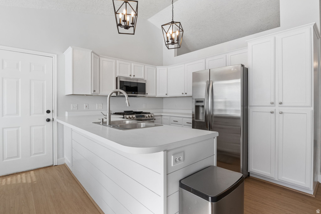 318 S SPYGLASS DR Stansbury Park, UT 84074