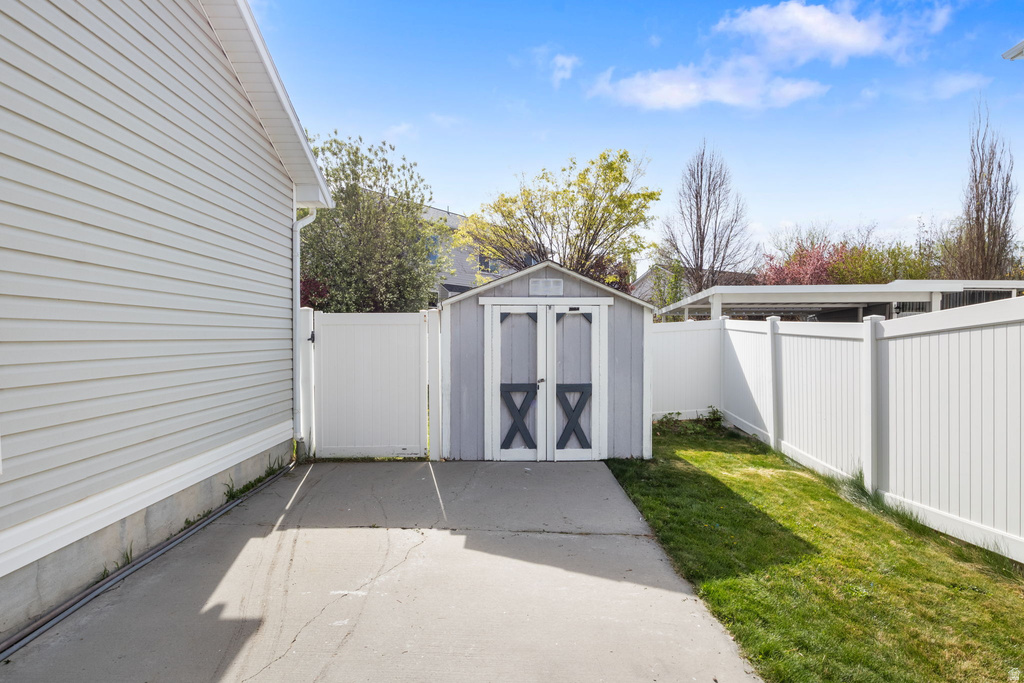 318 S SPYGLASS DR Stansbury Park, UT 84074