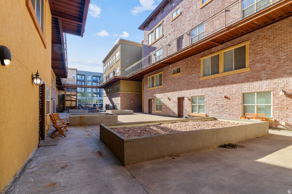 520 S 500 E #302 Salt Lake City, UT 84102